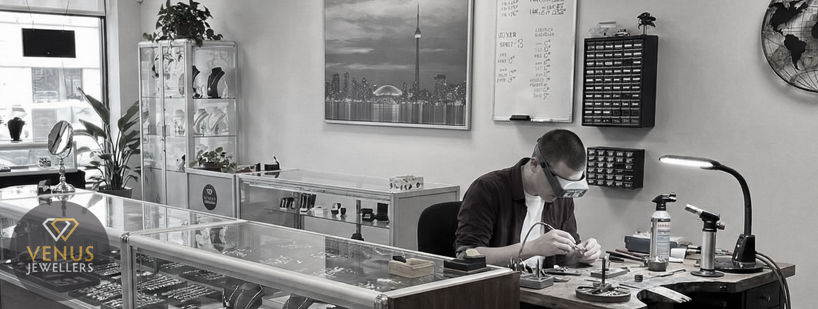 Buying gold and silver jewellery, coins and flatware | Venus Jewellers Fort Erie