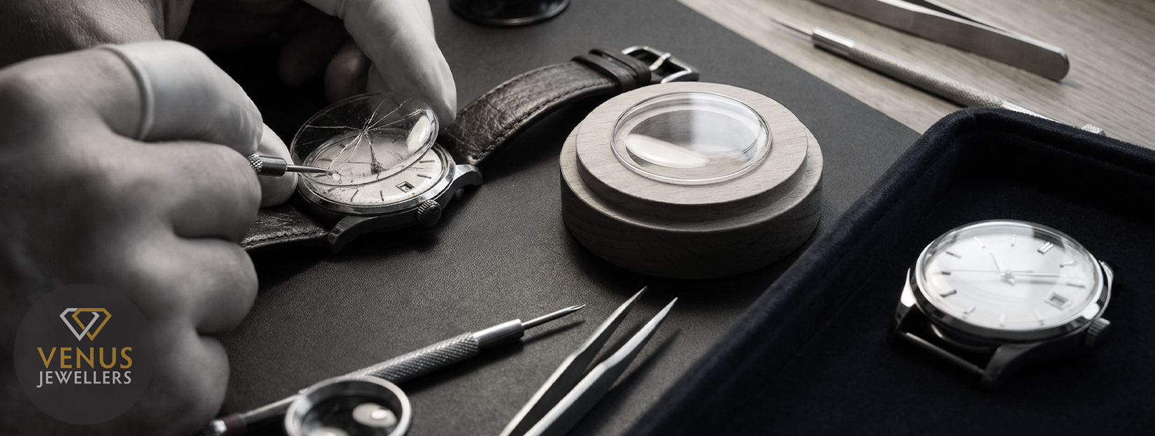 Watch crystals replacement services | Venus Jewellers